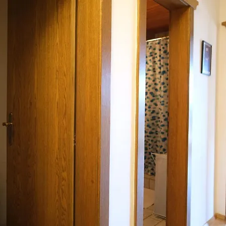 ホームステイ Haus Blang Einzelzimmer インスブルック